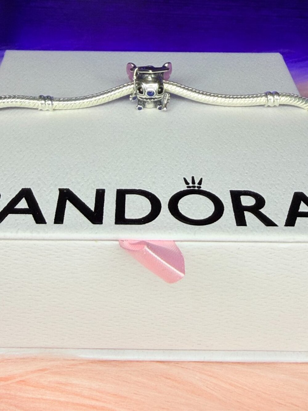 Charm Pandora